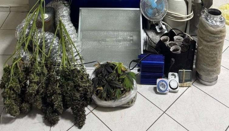 İzmir’de kapıcı dairesi uyuşturucu imalathanesi çıktı!