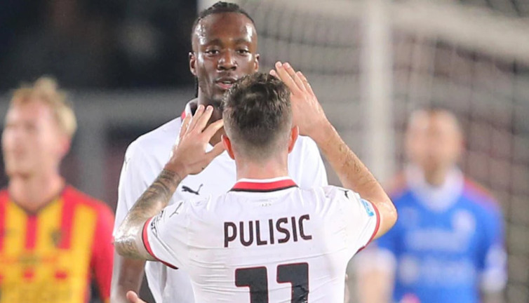 Milan, 2 farkla geriye düştüğü maçtan 3 puanla döndü