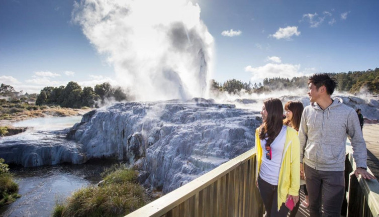 Yeni Zelanda turizmi şaha kalktı