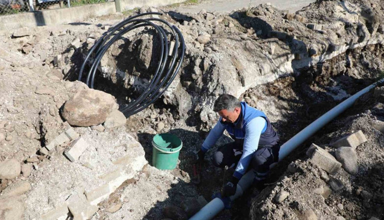 Köyceğiz’de, arızalanan hatlar yenileniyor