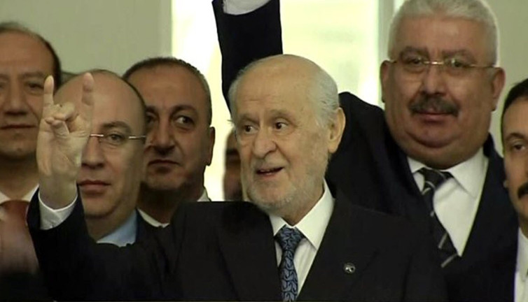 Devlet Bahçeli bu kez teşekkür için aradı. Kimse bu telefonu beklemiyordu!