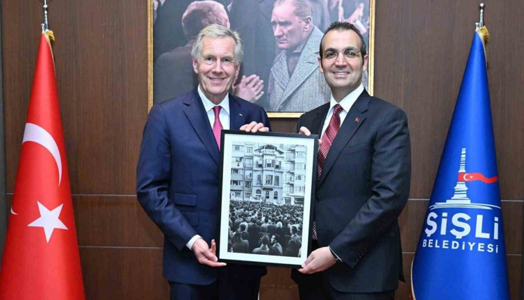 Eski Almanya Cumhurbaşkanı Wulff'tan Şişli Belediye Başkanı Şahan’a ziyaret