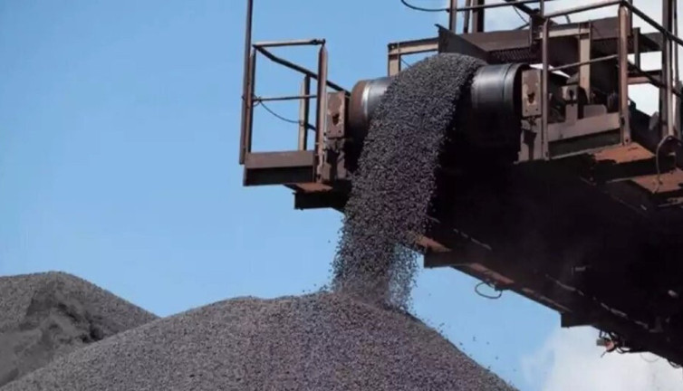 Demir cevheri fiyatları Çin kaynaklı endişelerle düşüşe geçti