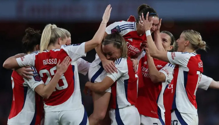 Arsenal'dan Liverpool'a karşı tarihi zafer