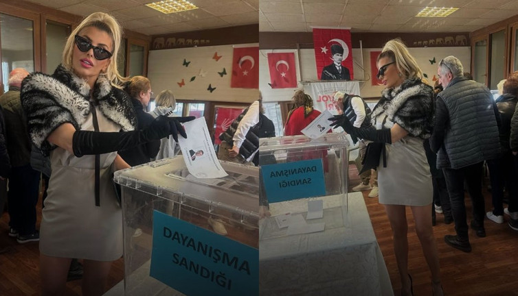 Ünlü şarkıcı sandık başında poz verdi! İmamoğlu'na oy vermek için gitti