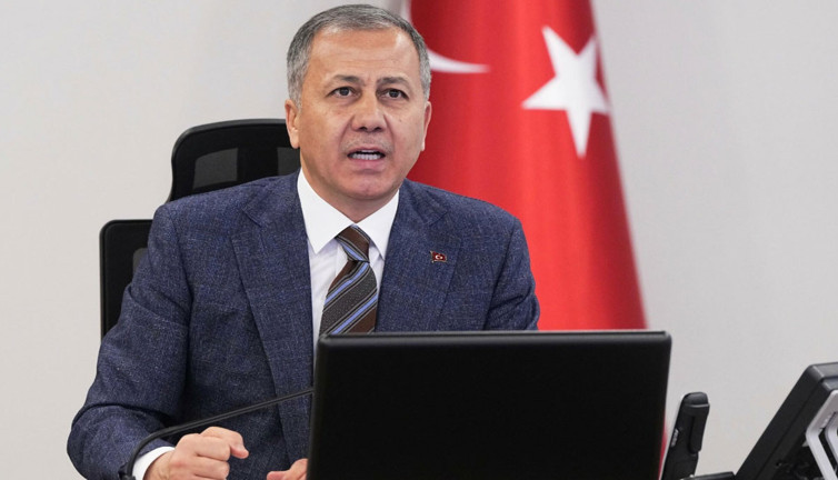 Bakan Yerlikaya duyurdu! Bin 133 şüpheli gözaltına alındı