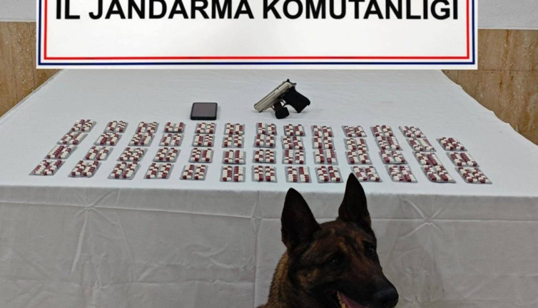 Denizli’de uyuşturucu tacirlerine darbe!