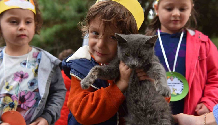 625 patili dost sıcak yuvaya kavuştu