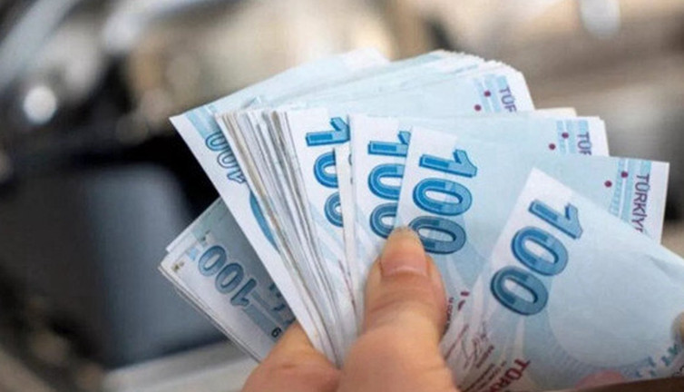 Memur emeklileri aylık ve ikramiyeleri ile ilgili flaş gelişme! Hesaplara yatırıldı