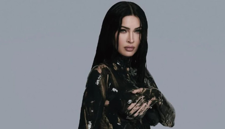 Hollywood yıldızı Megan Fox dördüncü kez anne oldu!