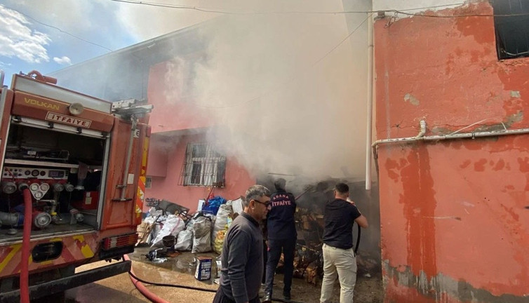 Çok acı! 2 küçük çocuk yangında can verdi