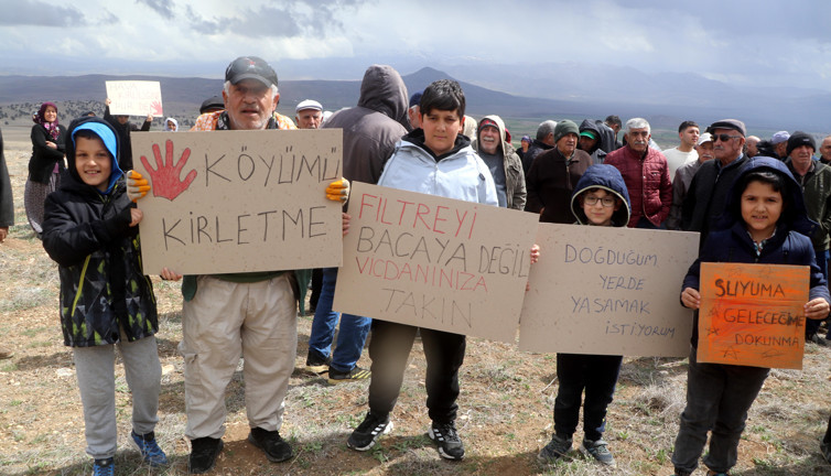 Köylüler ayağa kalktı! "Doğduğum yerde yaşamak istiyorum"