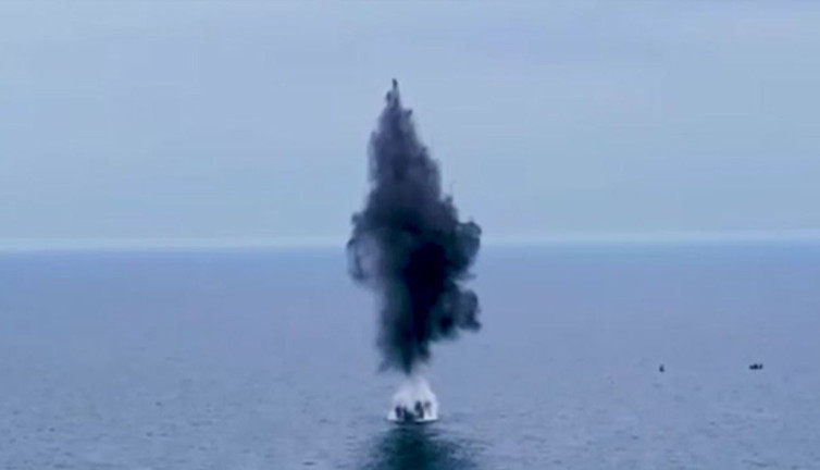 Kocaeli açıklarında mayın paniği