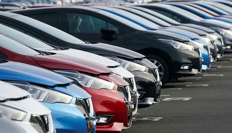 Otomobil satışlarında düşüş! Yüzde 4,1 oranında azaldı