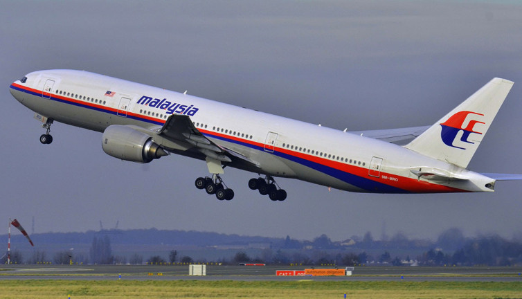 Kayıp Malezya uçağını arama çalışmaları durduruldu!