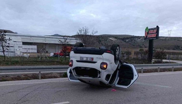 Ankara-Beypazarı yolunda feci kaza! Takla atan otomobilde yaralılar var...