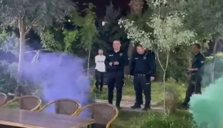 Kavga ihbarına giden polisler şaşkına döndü!