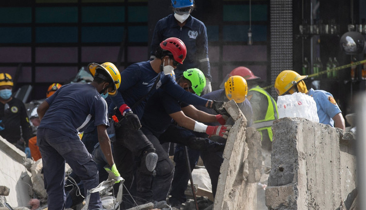 Dominik’teki enkazda ölü sayısı her geçen gün artıyor