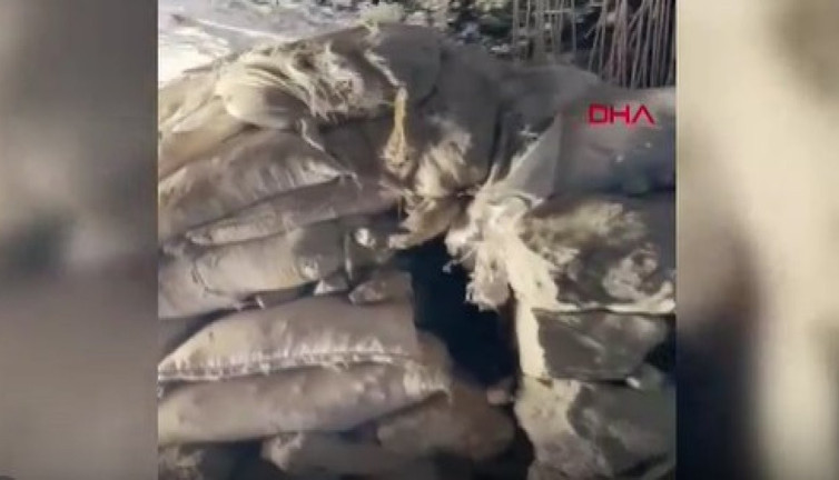 Mehmetçik teröristlerin inlerini basıyor! Çok sayıda ele geçirildi