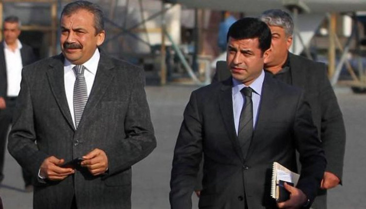 Selahattin Demirtaş'tan Sırrı Süreyya Önder’e mektup! Önce barış, ölümse Allah'ın emri