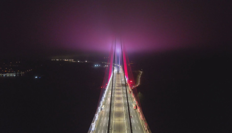 Yavuz Sultan Selim Köprüsü’ndeki siste eşsiz manzara