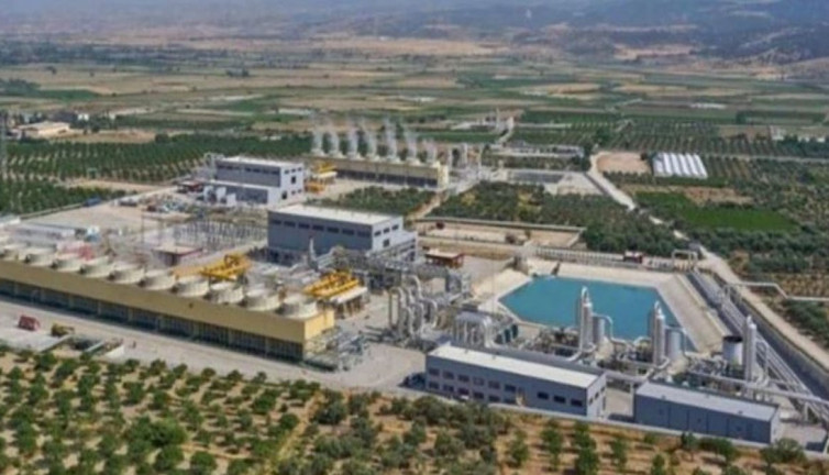 Türkiye'nin dev şirketi çekildi . KAP'a açıklama yaptı