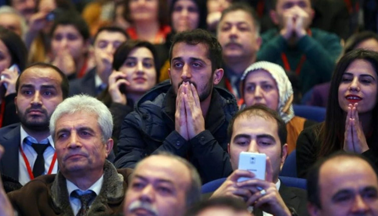 10 bin öğretmene kötü haber