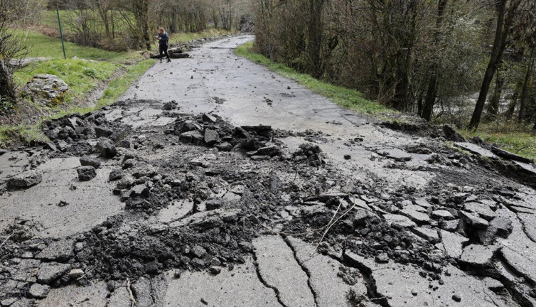 İtalya'da sel ve heyelan: 3 ölü