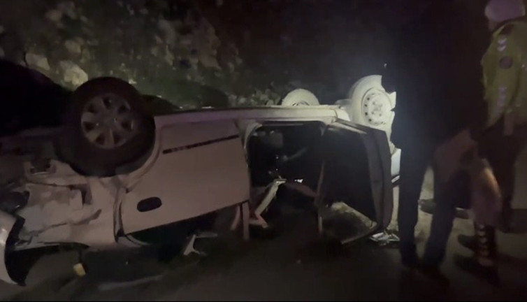 Takla atan otomobilde can pazarı! Çorum’da feci kaza