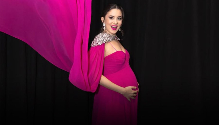 Ünlü şarkıcı Karsu anne oldu! Oğluna verdiği isim sosyal medyanın diline düştü