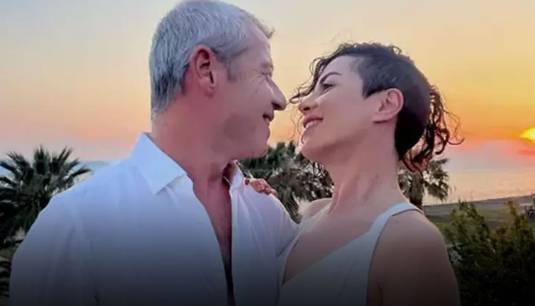 Ünlü şarkıcı Levent Yüksel'den ilan-ı aşk