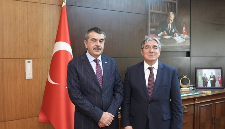 Bakan Tekin Türkmenistan’da: Eğitim iş birliği görüşüldü