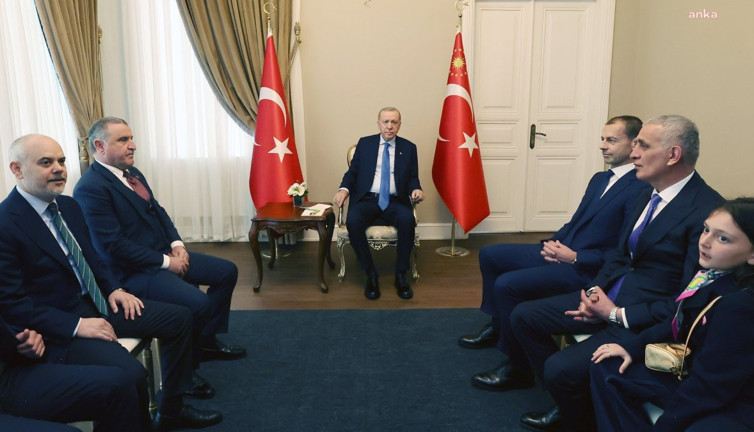 Erdoğan, UEFA Başkanı Ceferin’i kabul etti