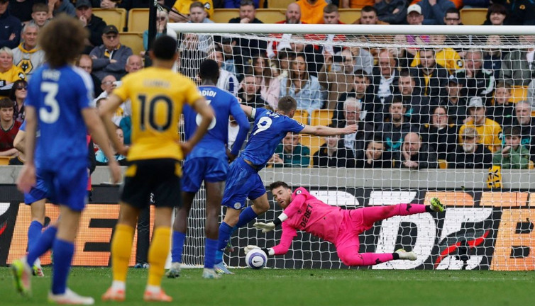 Cunha şov yaptı, Wolves seriye bağladı: Leicester'a geçit yok