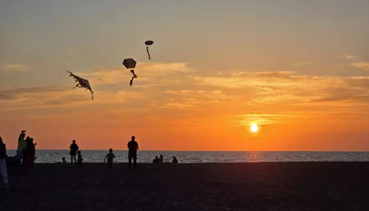 Hatay'da gün batımı görsel şölene sahne oldu