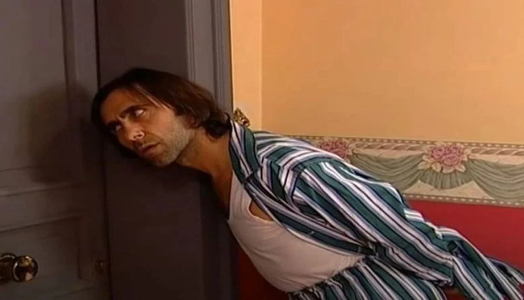 Peker Açıkalın'dan korkutan hastane paylaşımı: Hayatı ciddiye almak lazım