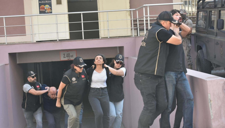 Eski belediye başkanına hapis cezası!