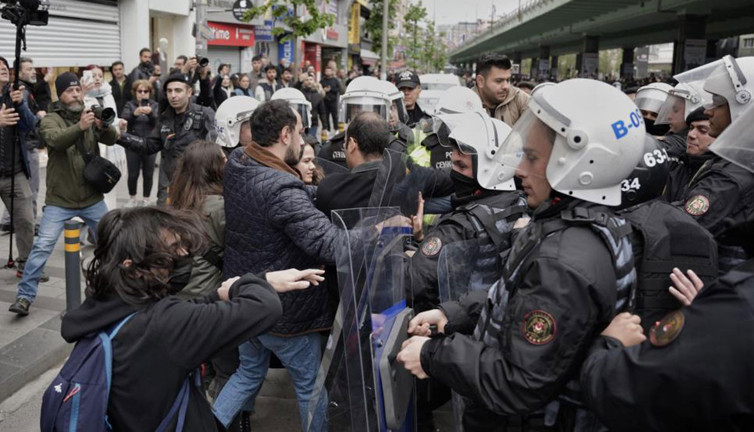 1 Mayıs'ta gözaltına alınan yüzlerce vatandaş için flaş karar