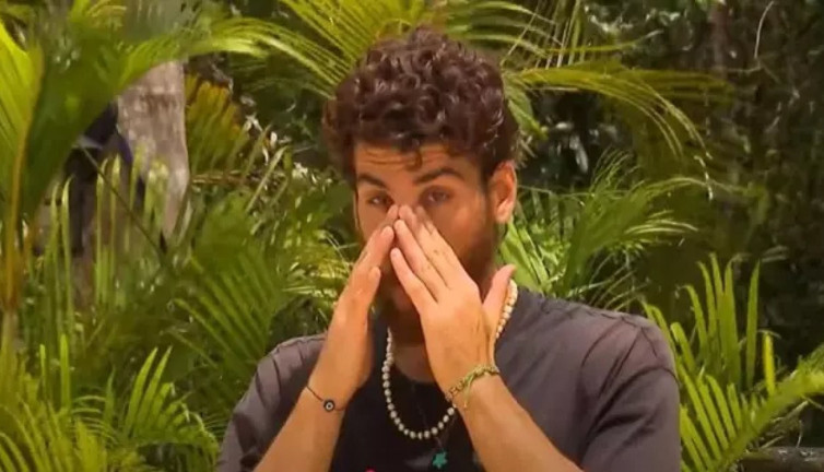 Yiğit Poyraz Survivor'a veda etti! Sevgilisinin paylaşımı dikkat çekti