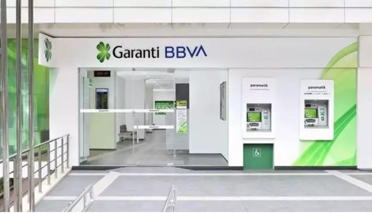 Garanti BBVA'dan resmi açıklama! Çöktüğü iddia edilmişti