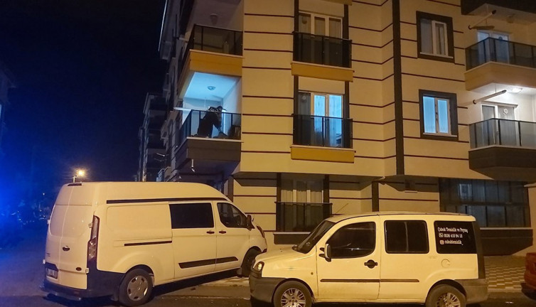 50 yaşındaki adam 21 yaşındaki Hatice'yi başından vurdu