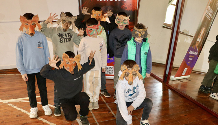 25. Uluslararası Karadeniz Tiyatro Festivali sürüyor