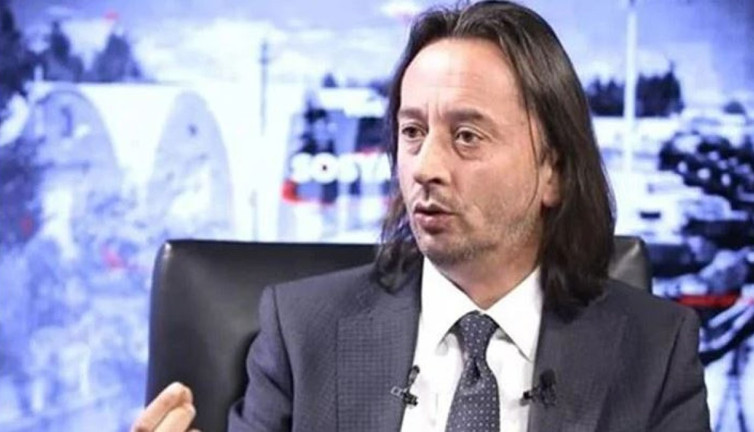 Yeni Şafak yazarı hakkında suç duyurusu! Özgür Özel hakkında ağır ifadeler kullanılmıştı