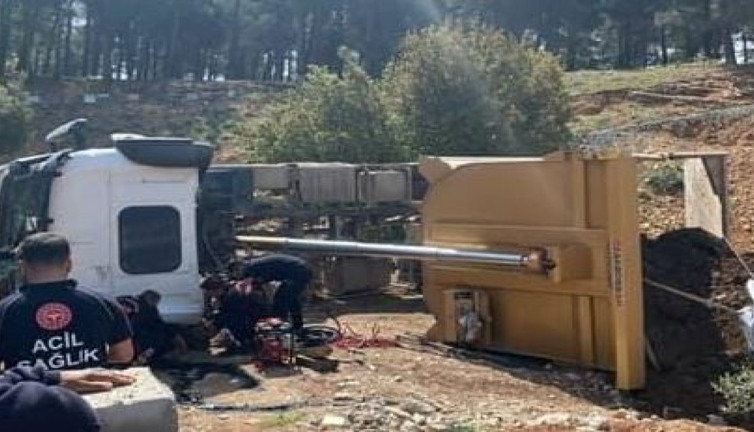 Kahramanmaraş'ta facia: Yük boşaltırken kamyonun altında kaldı!