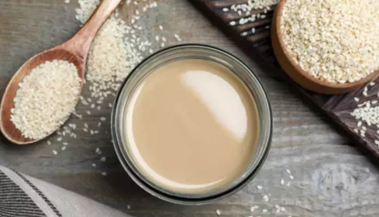 Bir kaşık yetiyor! Mucizeye dönüşüyor! Doğadan gelen kalp ve kemik kalkanı