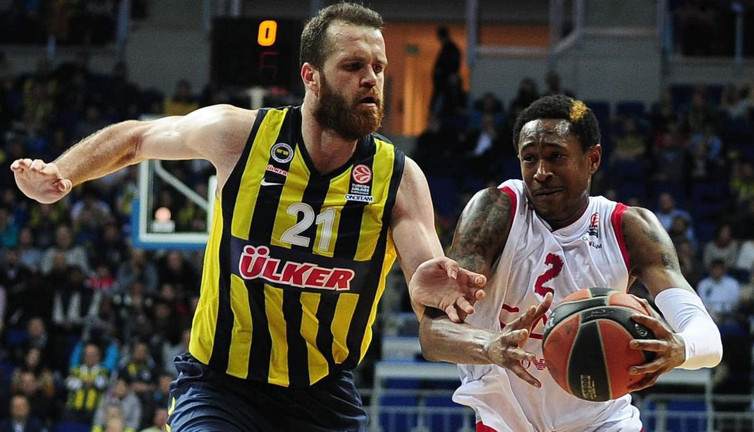 Milli basketbolcu Oğuz Savaş kariyerini sonlandırdı