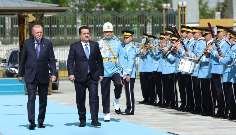 Irak Başbakanı Ankara’da! Külliye’de resmi tören: Sudani’den güç birliği mesajı...