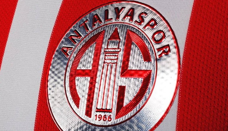 Antalyaspor'a saldırı!