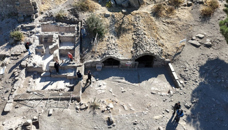 Arkeolojik kazılar tarihi canlandırıyor! Osmanlı hamamı gün yüzüne çıkıyor