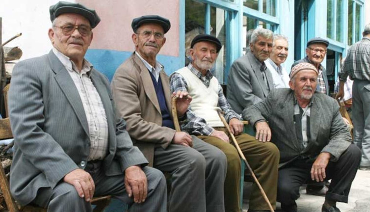 Emeklileri promosyon heyecanı sardı! En yüksek promosyonu hangi bankalar veriyor?